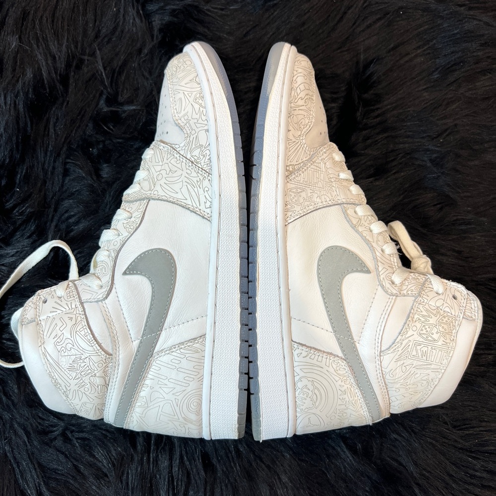 JORDAN 1 RETRO | 30TH ANNIVERSARY LASER | Size 11.5M - Picture 7 of 7
